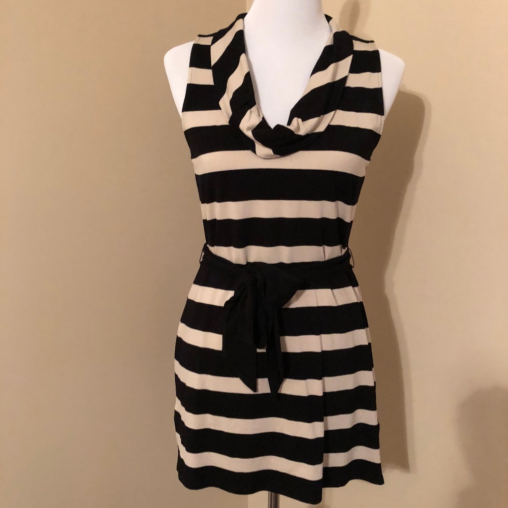 White House Black Market Black/Tan Striped Tunic M